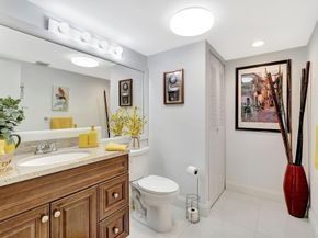 1401 SW 128th Ter 406H, Pembroke Pines FL 33027