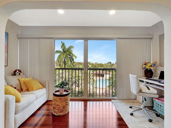 1401 SW 128th Ter 406H, Pembroke Pines FL 33027