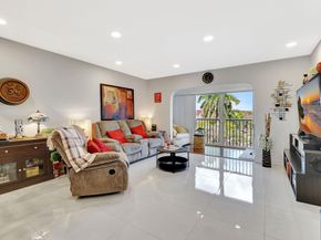 1401 SW 128th Ter 406H, Pembroke Pines FL 33027