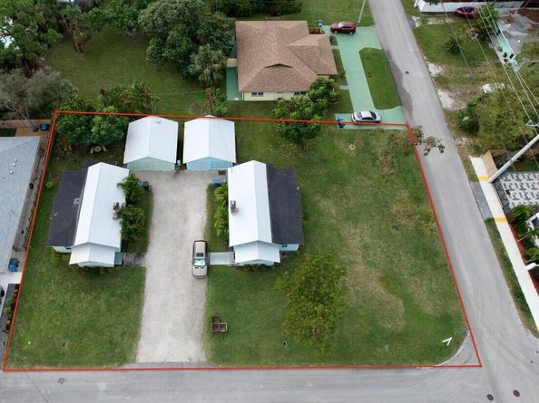 1338 -1384 NE 35th St, Oakland Park FL 33334