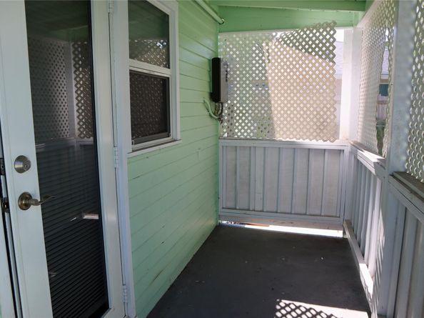 1338 -1384 NE 35th St, Oakland Park FL 33334