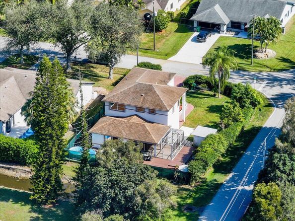 2151 NW 121st Avenue, Plantation FL 33323