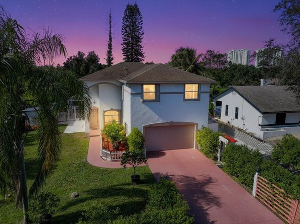 2151 NW 121st Avenue, Plantation FL 33323
