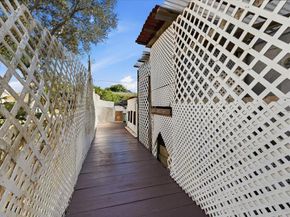 2151 NW 121st Avenue, Plantation FL 33323