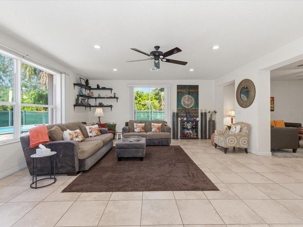 2151 NW 121st Avenue, Plantation FL 33323