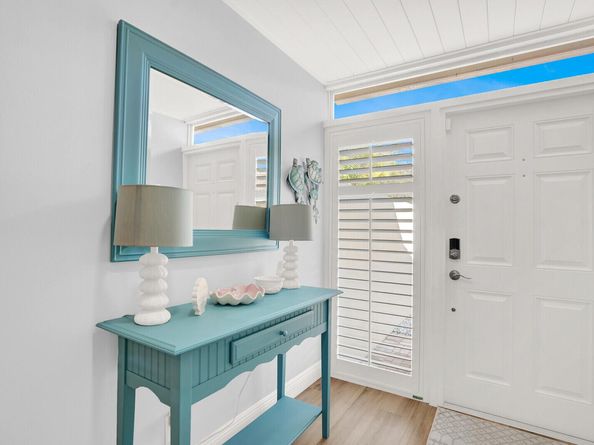 277 Old Meadow Way, Palm Beach Gardens FL 33418