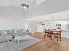 277 Old Meadow Way, Palm Beach Gardens FL 33418