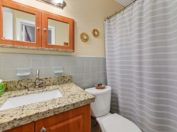 1121 SE 14th Court, Deerfield Beach FL 33441