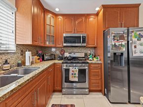 1121 SE 14th Court, Deerfield Beach FL 33441