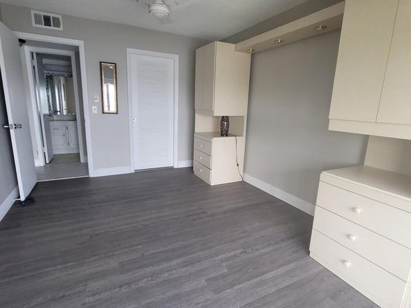 35 Somerset B, West Palm Beach FL 33417