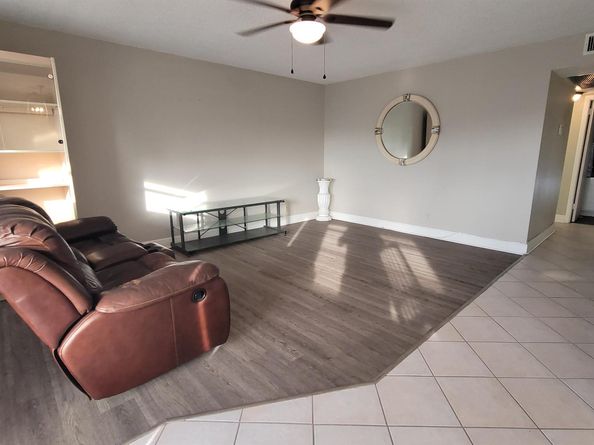 35 Somerset B, West Palm Beach FL 33417