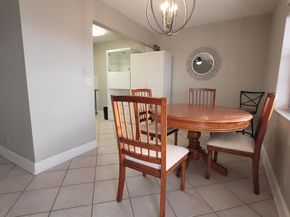 35 Somerset B, West Palm Beach FL 33417