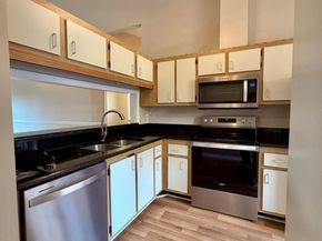 608 Harbour Pointe Way, Greenacres FL 33413