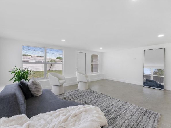 521 NE 32nd Street, Boca Raton FL 33431