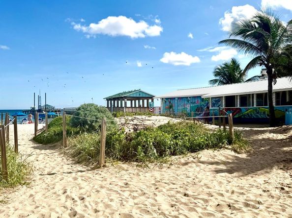 1439 S Ocean Boulevard 303, Lauderdale By The Sea FL 33062