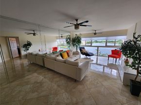 1201 SW 141st Ave 403 J, Hollywood FL 33027