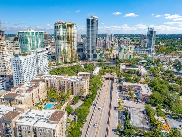 520 SE 5th Ave 2209, Fort Lauderdale FL 33301