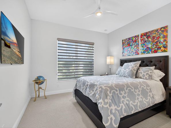 10050 Regency Way, Palm Beach Gardens FL 33412