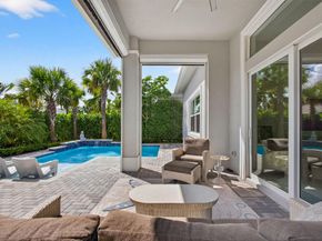 10050 Regency Way, Palm Beach Gardens FL 33412
