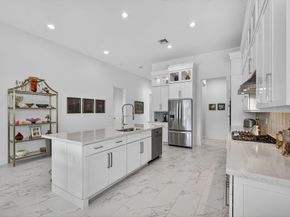10050 Regency Way, Palm Beach Gardens FL 33412