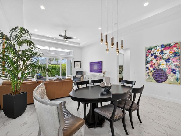 10050 Regency Way, Palm Beach Gardens FL 33412