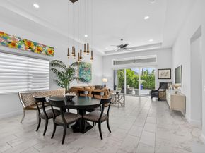 10050 Regency Way, Palm Beach Gardens FL 33412