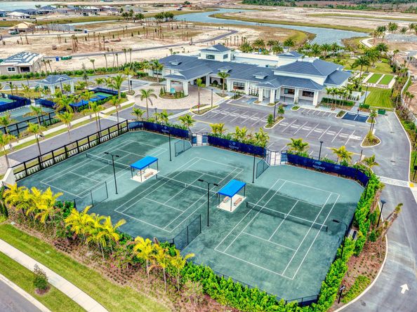 10050 Regency Way, Palm Beach Gardens FL 33412