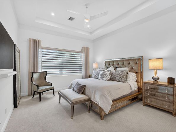 10050 Regency Way, Palm Beach Gardens FL 33412