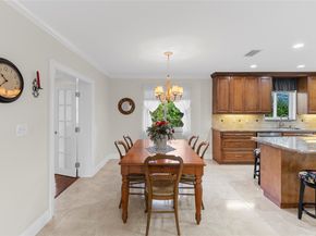 7237 E Tropical Way, Plantation FL 33317