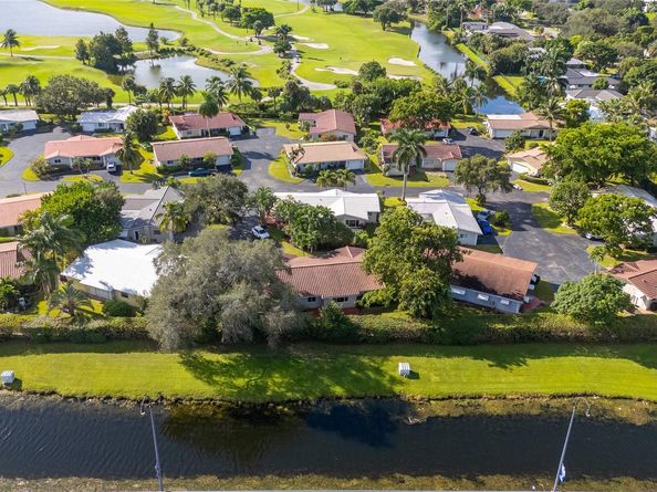 7237 E Tropical Way, Plantation FL 33317