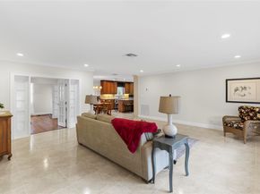 7237 E Tropical Way, Plantation FL 33317