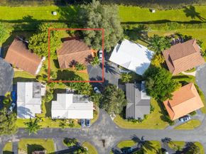 7237 E Tropical Way, Plantation FL 33317