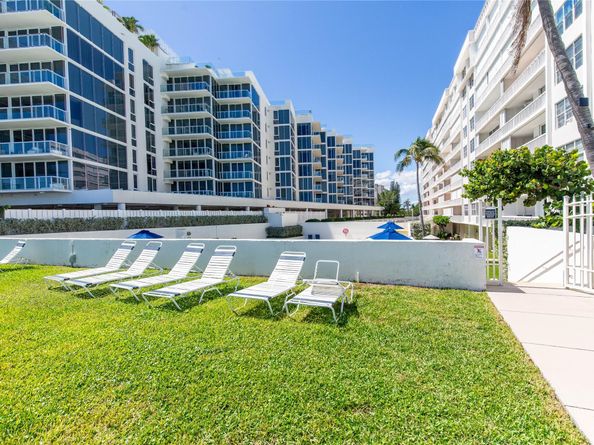 3570 S Ocean Blvd 311, South Palm Beach FL 33480