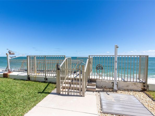 3570 S Ocean Blvd 311, South Palm Beach FL 33480