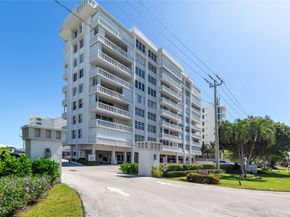 3570 S Ocean Blvd 311, South Palm Beach FL 33480