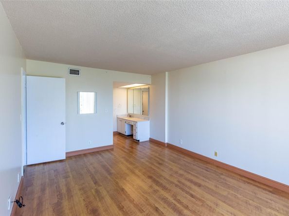 3570 S Ocean Blvd 311, South Palm Beach FL 33480