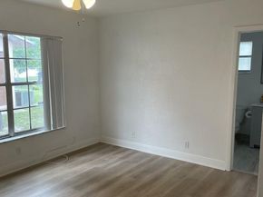 1471 NW 22nd St, Fort Lauderdale FL 33311