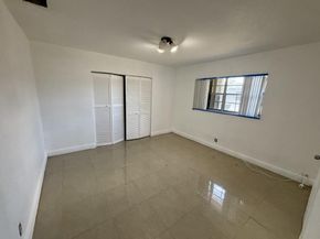 1471 NW 22nd St, Fort Lauderdale FL 33311
