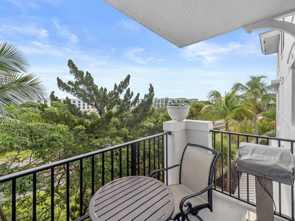 255 NE 3rd Avenue 2401, Delray Beach FL 33444