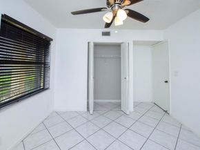 4689 Lucerne Lakes E Boulevard E 106, Lake Worth FL 33467