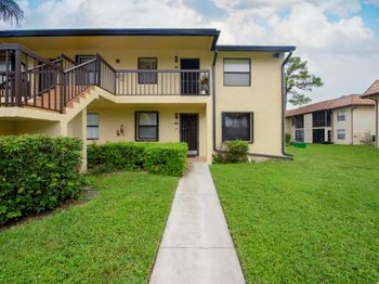 4689 Lucerne Lakes E Boulevard E