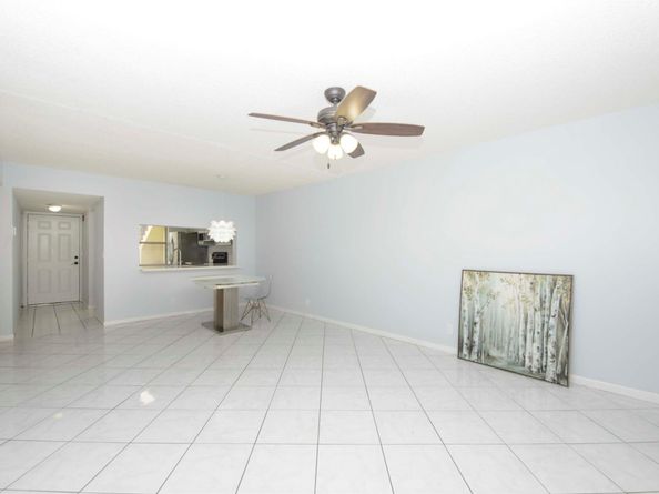 4689 Lucerne Lakes E Boulevard E 106, Lake Worth FL 33467