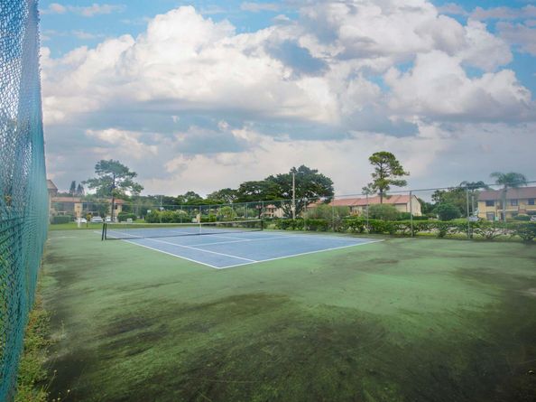 4689 Lucerne Lakes E Boulevard E 106, Lake Worth FL 33467