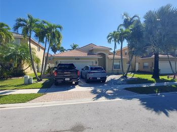 1563 SW 187th Ter