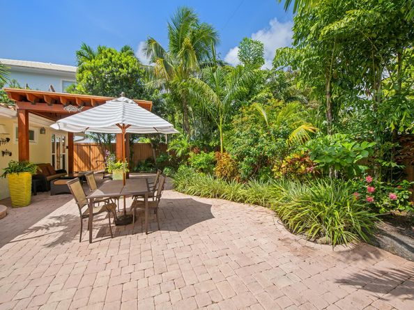 1323 SE 13th Ter, Fort Lauderdale FL 33316