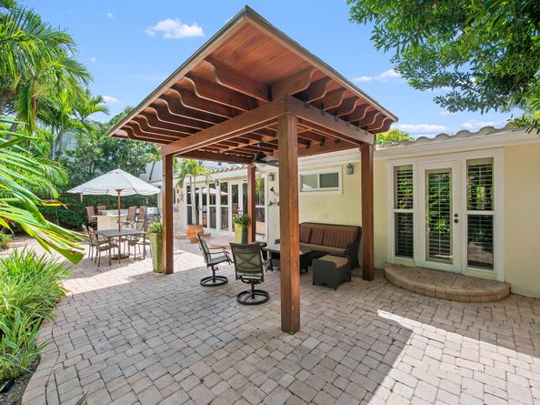 1323 SE 13th Ter, Fort Lauderdale FL 33316