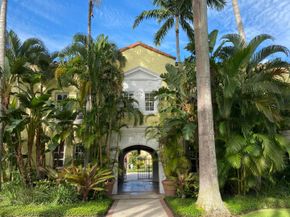 301 Australian Avenue 306, Palm Beach FL 33480