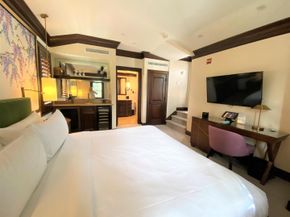 301 Australian Avenue 306, Palm Beach FL 33480