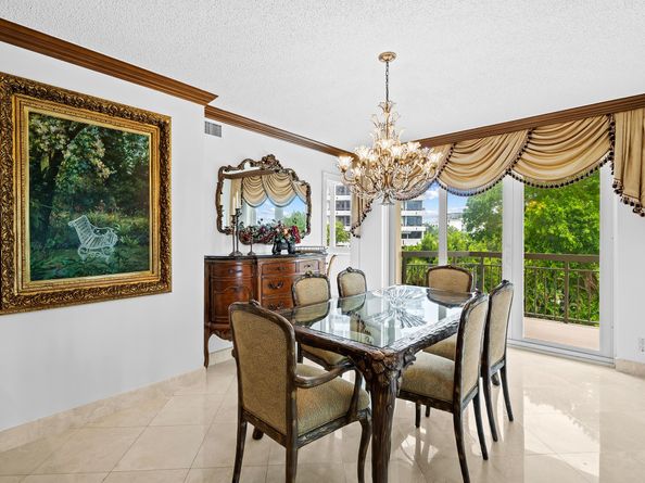 901 E Camino Real Drive 4d, Boca Raton FL 33432