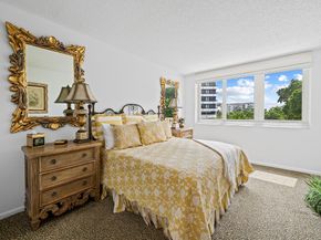 901 E Camino Real Drive 4d, Boca Raton FL 33432
